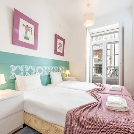 Guestready - Fantastic In Bairro Alto Appartamento Lisbona